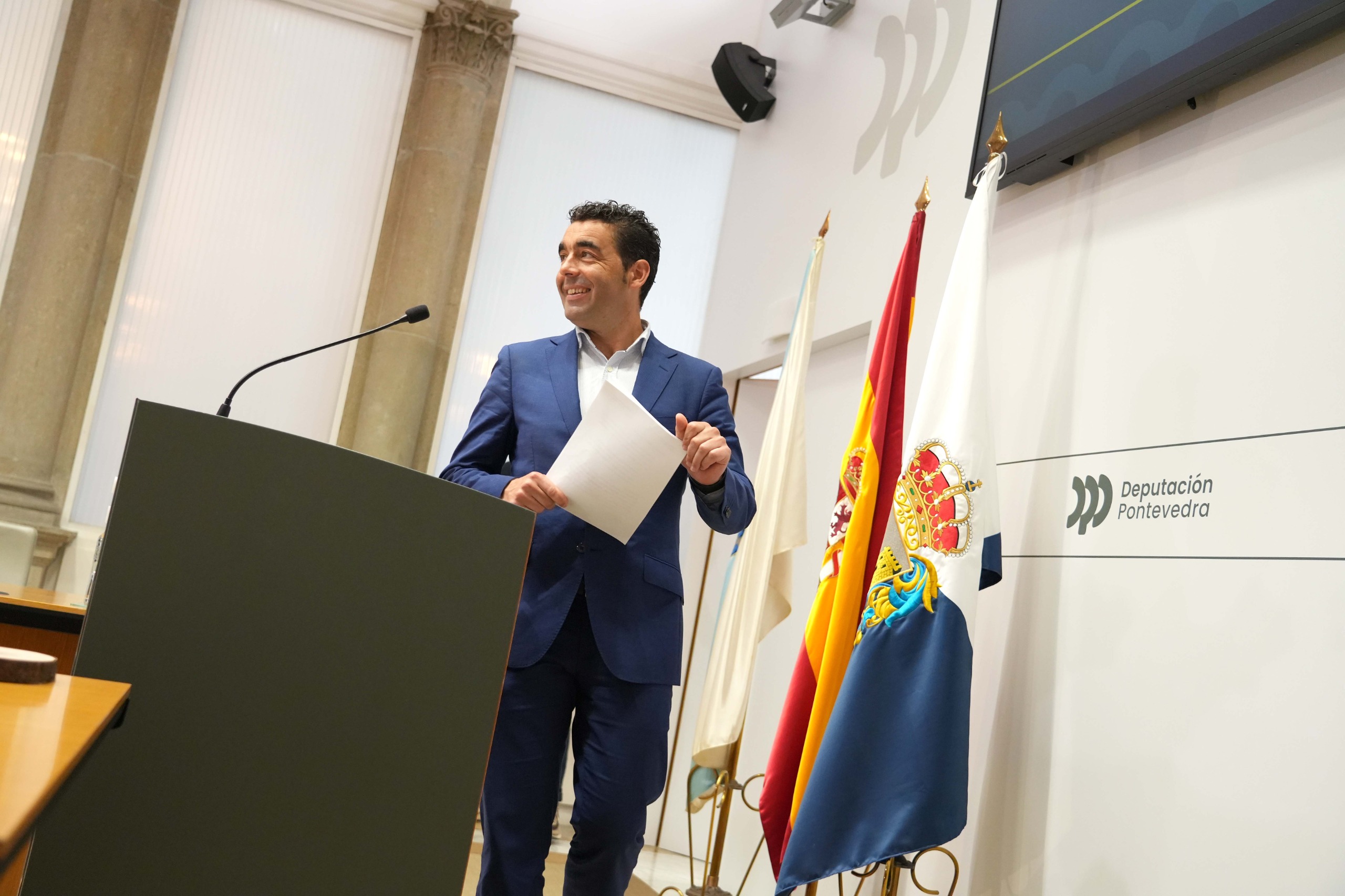 20250912_luislopez_roldadeprensa_rafaestevez2