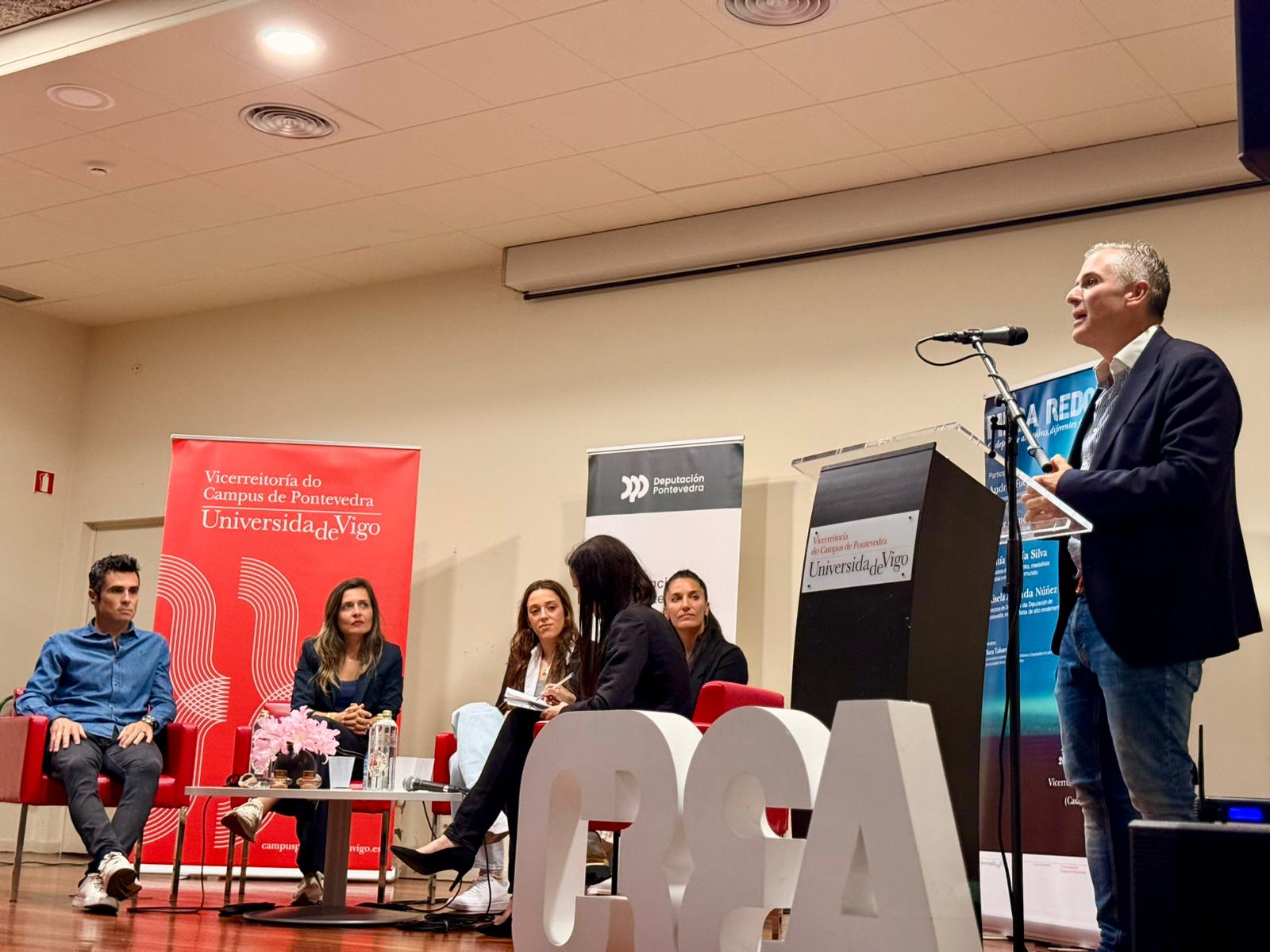20250926 Rafa Domínguez_Inauguración Mesa Redonda Deporte (4)