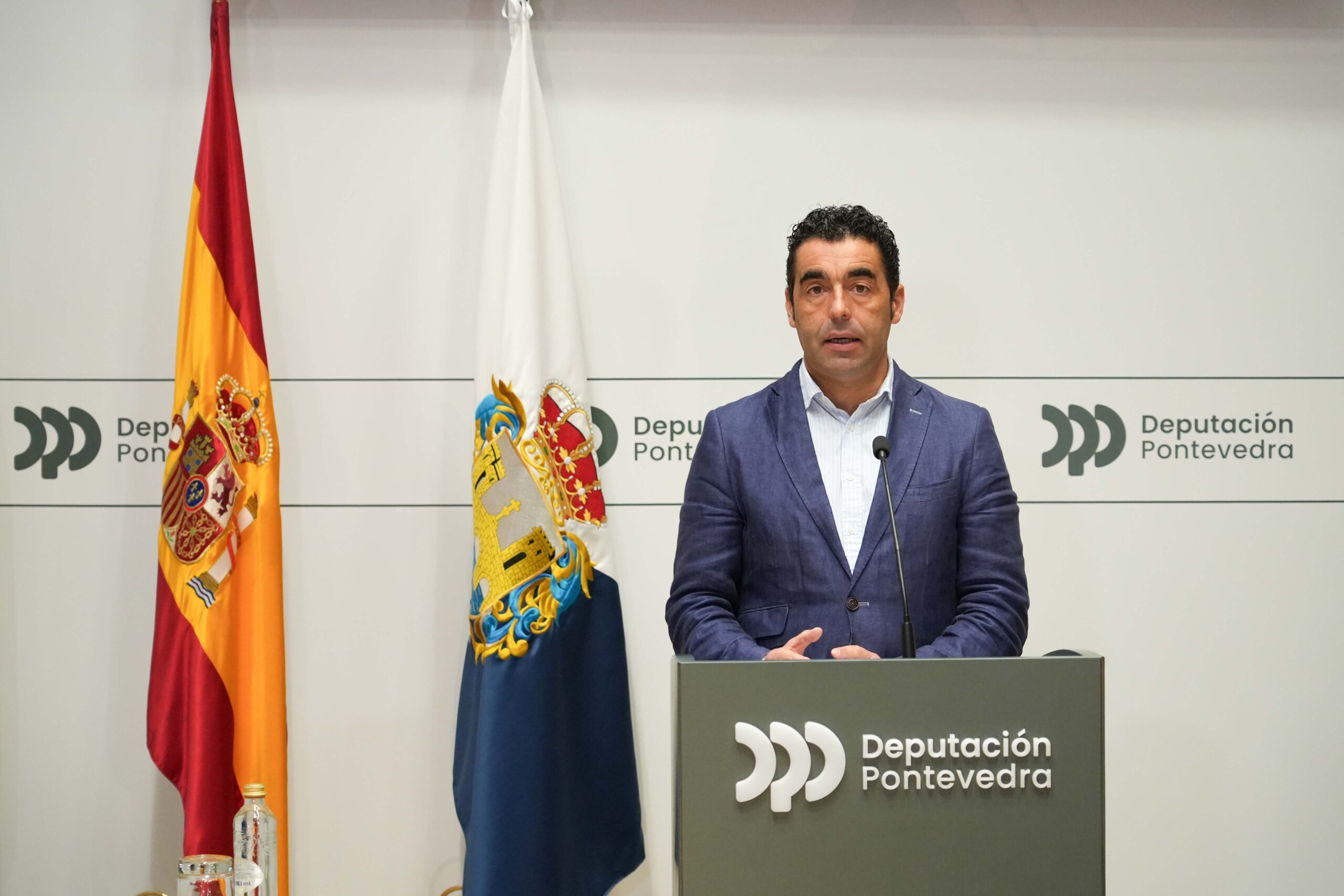 20251003_luislopez_conferenciaprensa_jphilippot_01