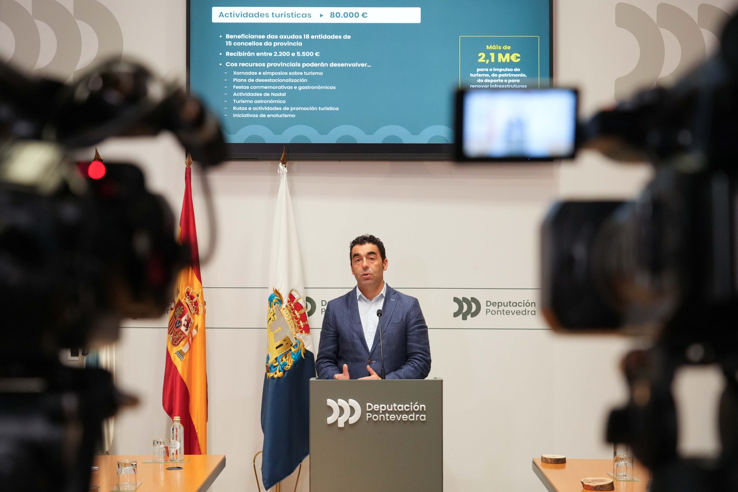 20251003_luislopez_conferenciaprensa_jphilippot_02