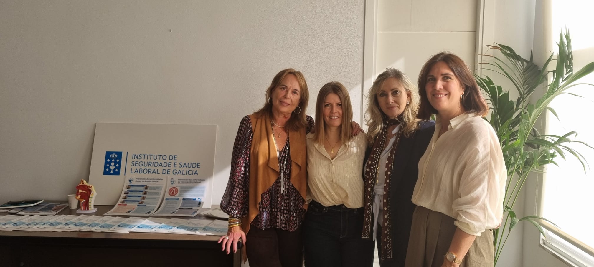 20251015IssgaGuiaVozCoruna03