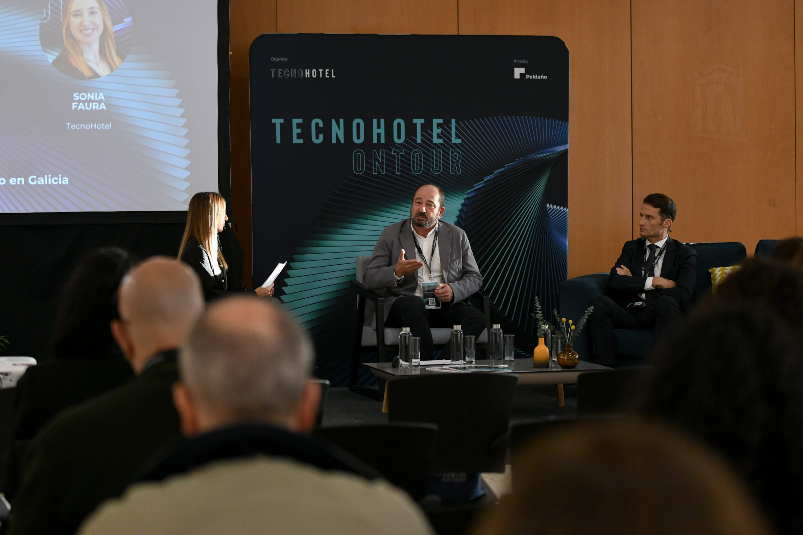 20251016 EncontroTecnohotel (1)