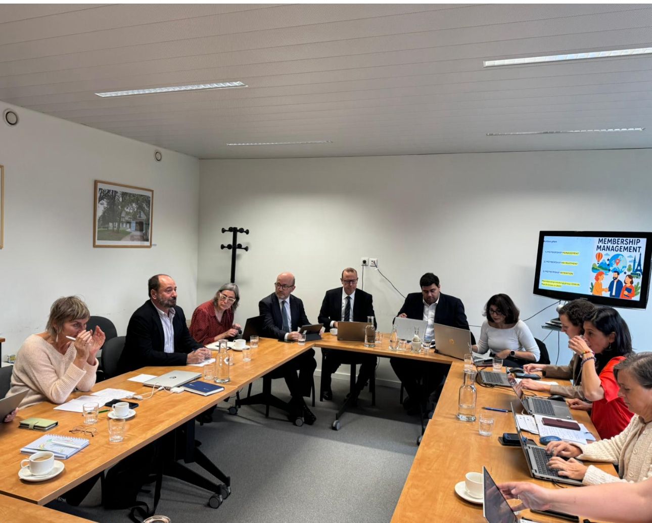 20251024 NPNECSTourBruselas (1)