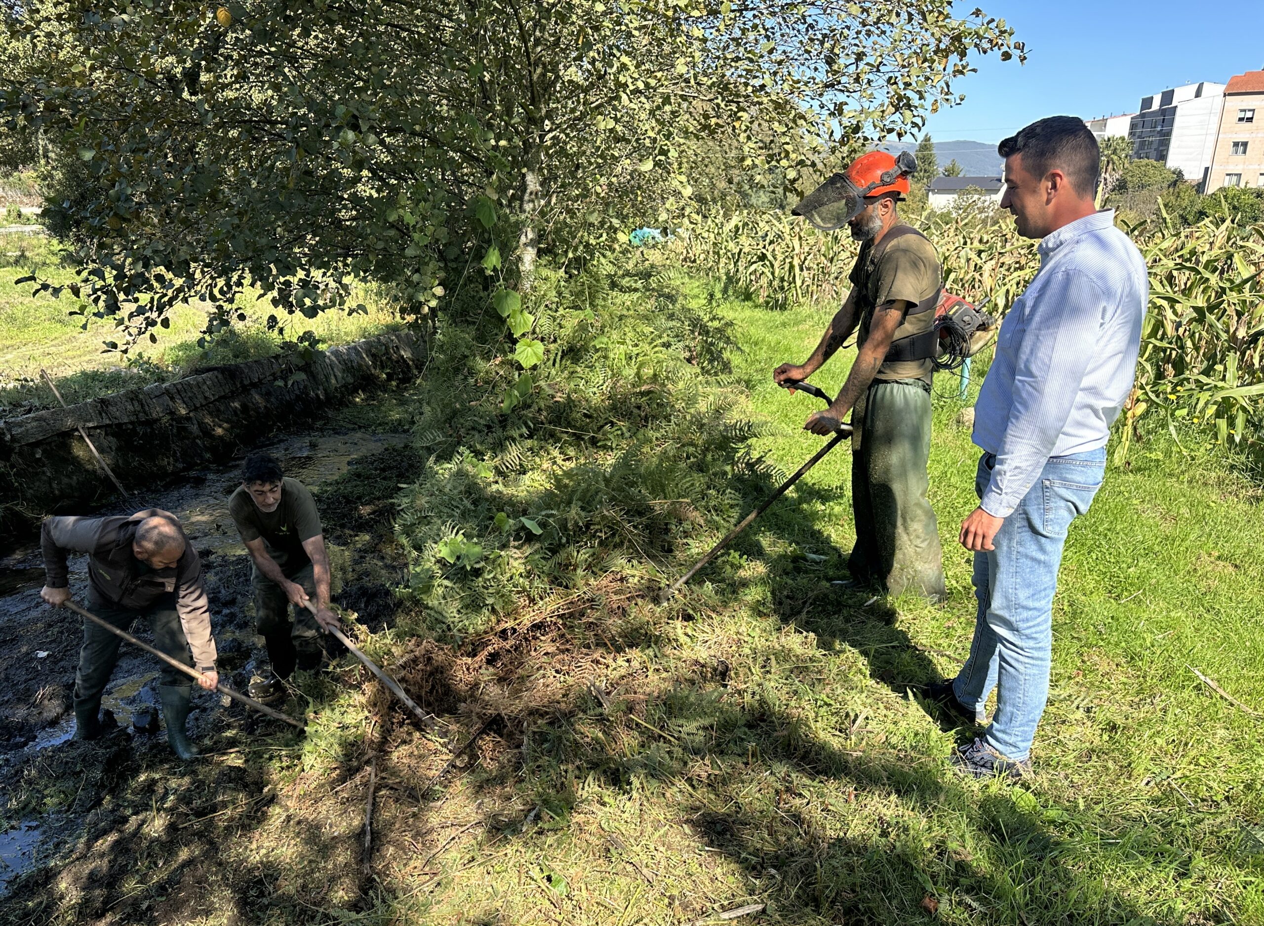 25092025_Inicio da limpeza de rios