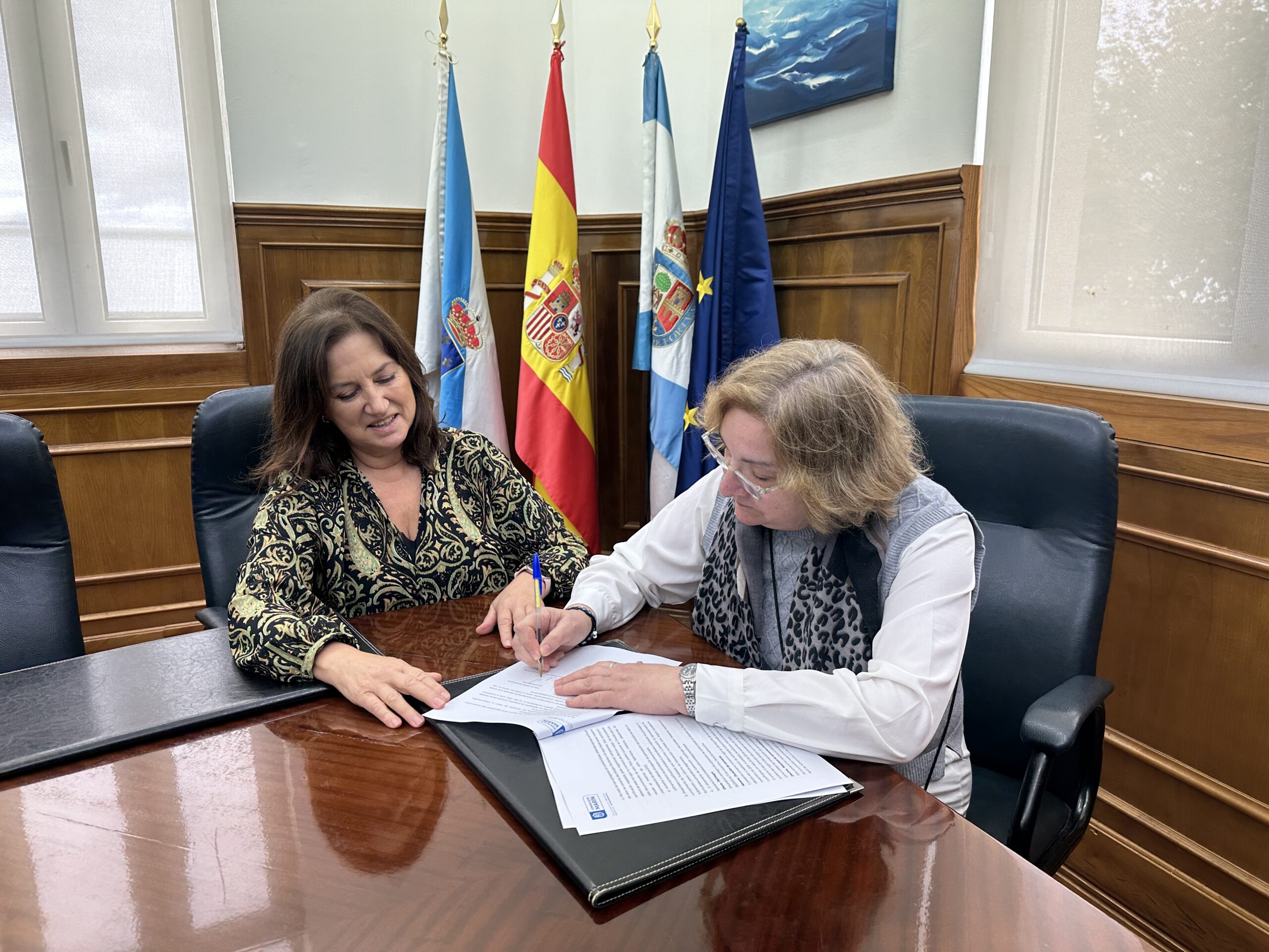 29102025_Firma subvencion nominativa Estrela de Marin