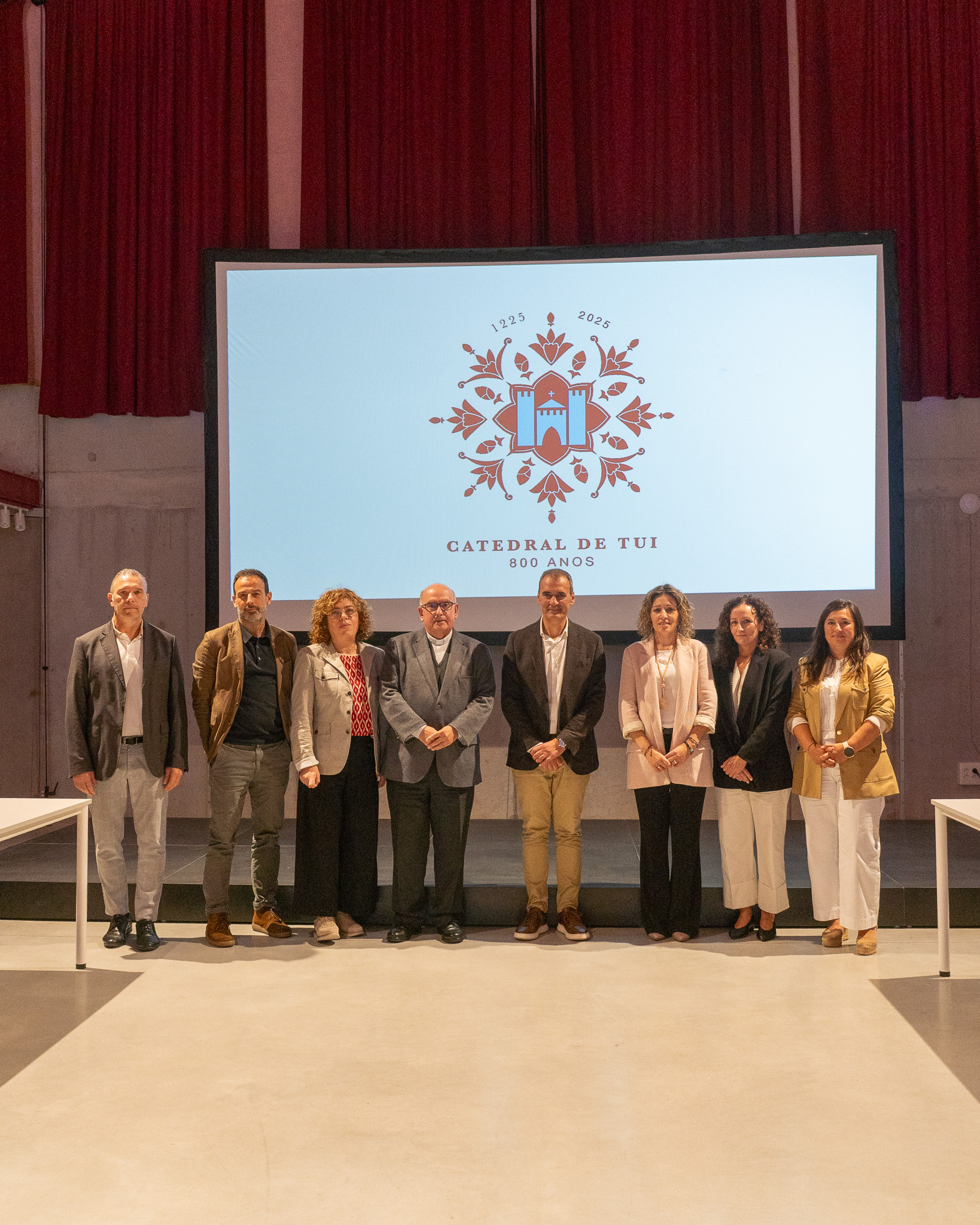 30092025 Pres Imaxe de Marca da 800 anos Catedral (1)