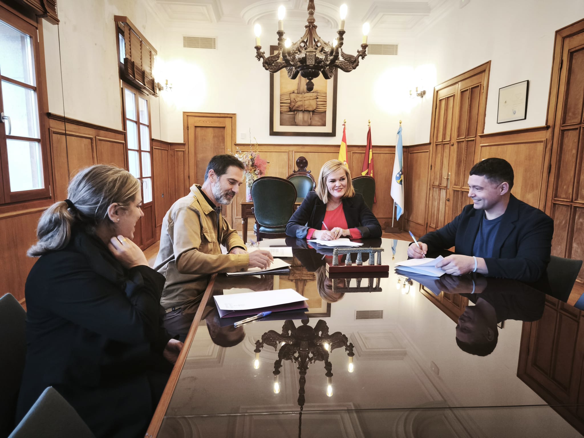 Foto sinatura convenio de Soutomaior, Redondela, Fornelos e Pazos