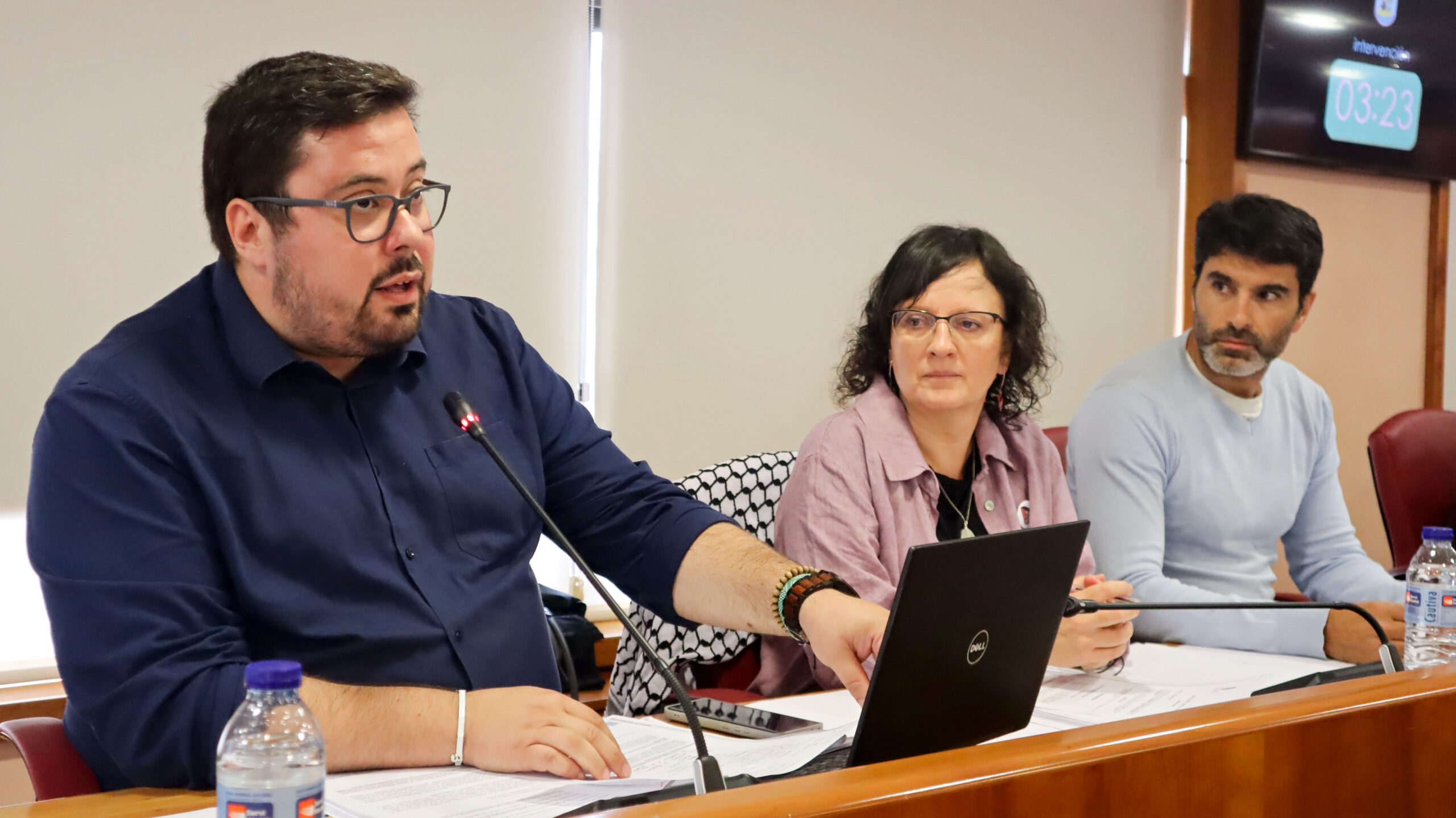Foto_Xabier P. Igrexas, Ana Martínez e Filipe Abalde no Pleno de Vigo