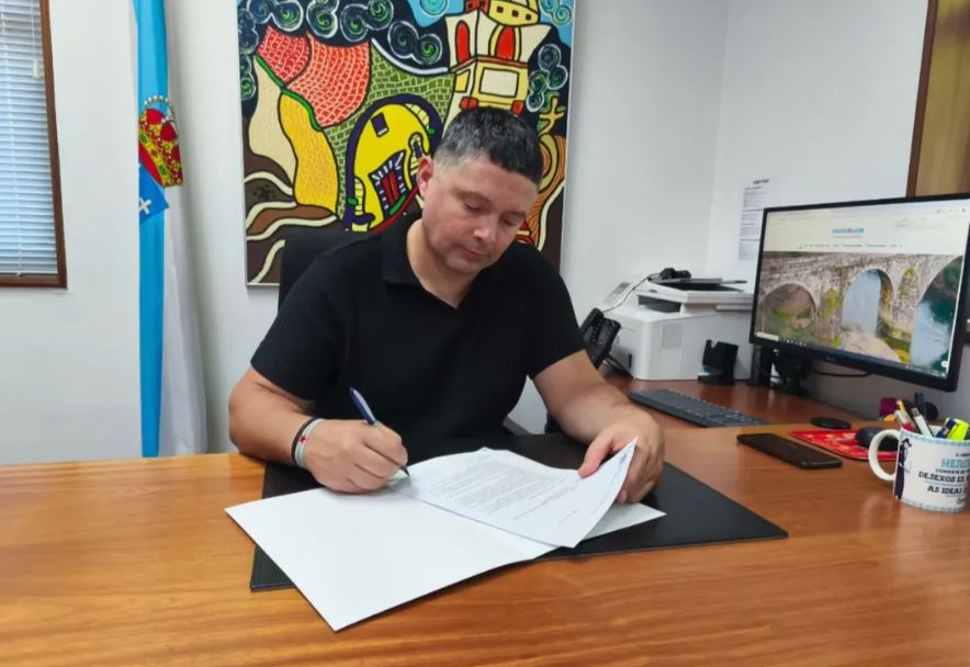 Manu Lourenzo no despacho