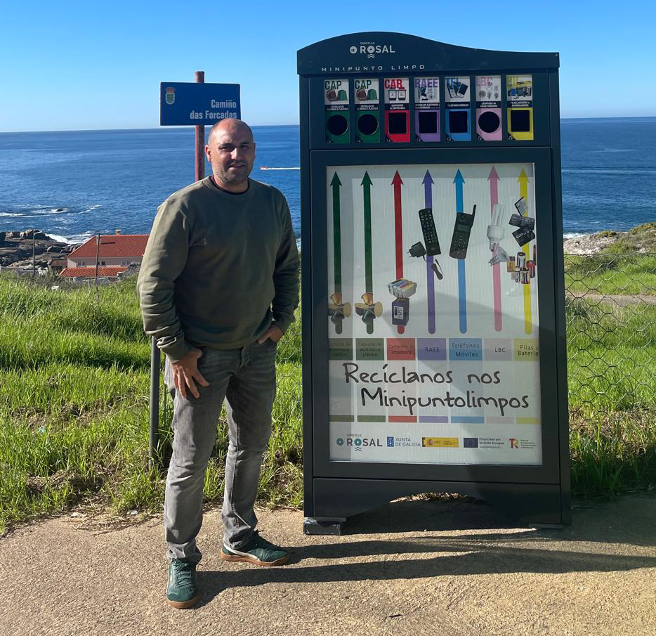 O Rosal daělle vida aě reciclaxe con dous novos mini puntos limpos en Portecelo e Tabagoěn 01