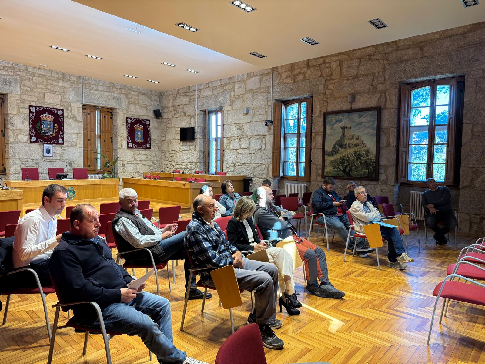 REUNIÓN GRUPOS E COLECTIVOS