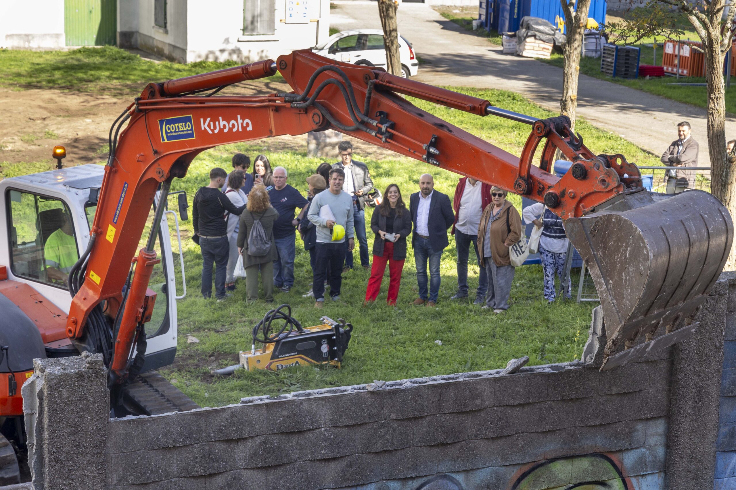 apg_20251014_ALCALDESA_LAGE_OBRAS_DEMOLICION_MURO_OBSERVATORIO_AGRA (1)
