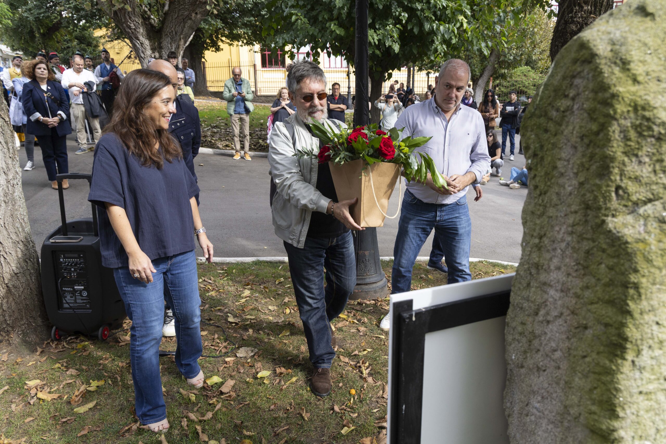 apg_20251018_ALCALDESA_HOMENAXE_RAMON_MASEDA_007