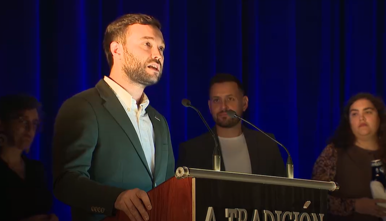 premios da critica de galicia – apego