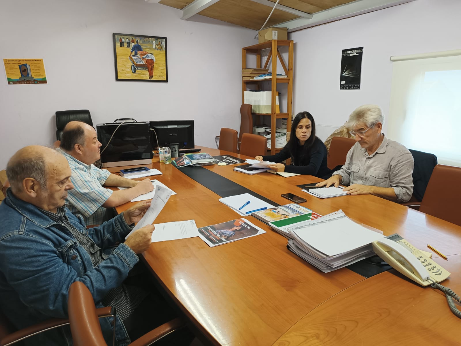 reunion xurado premio johan carballeira poesia (3)