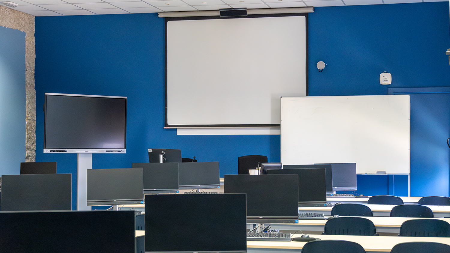 18112025 Aula CEMIT Tui (1)