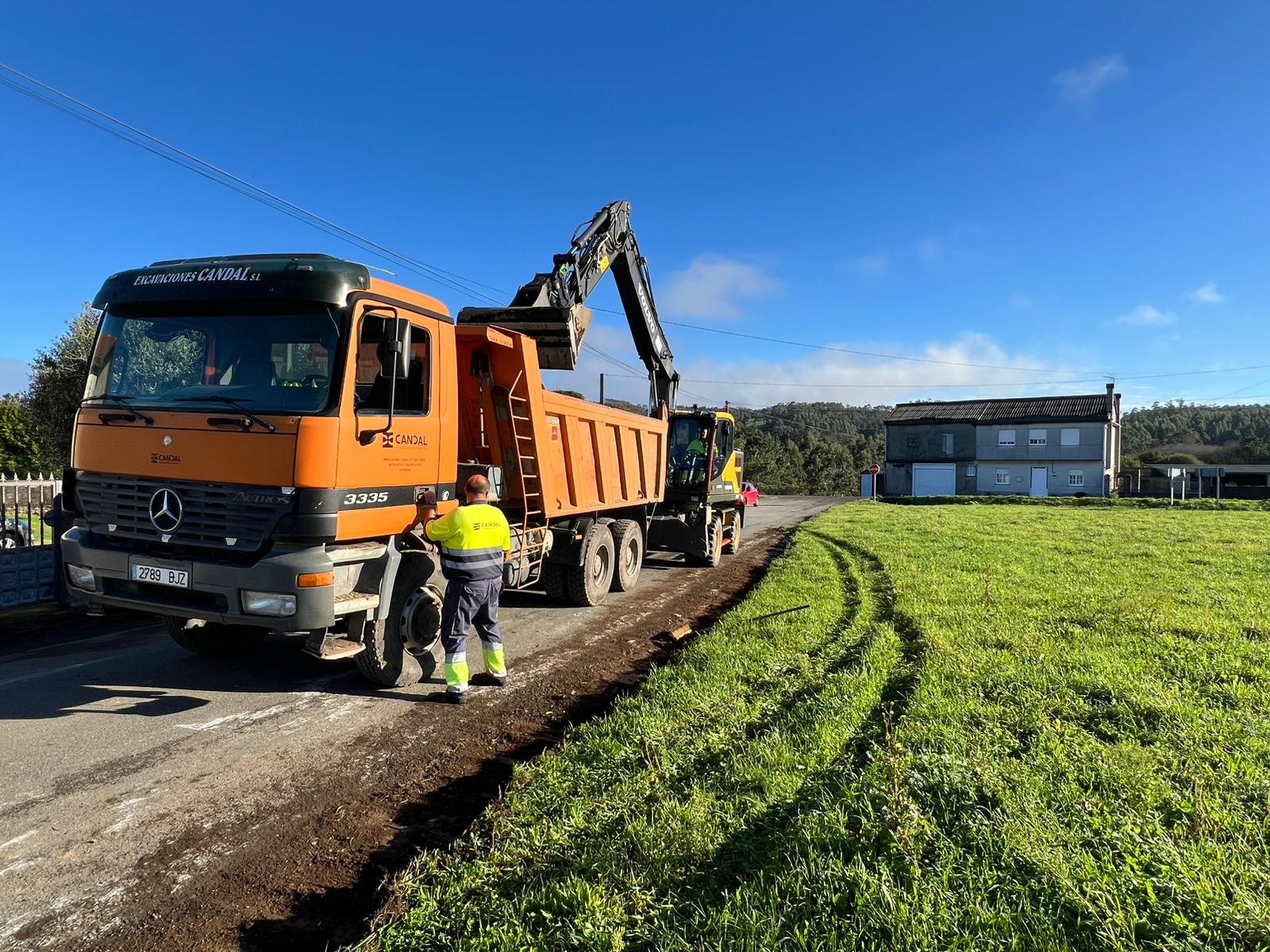 2025.11.18.- Obras estrada Agader