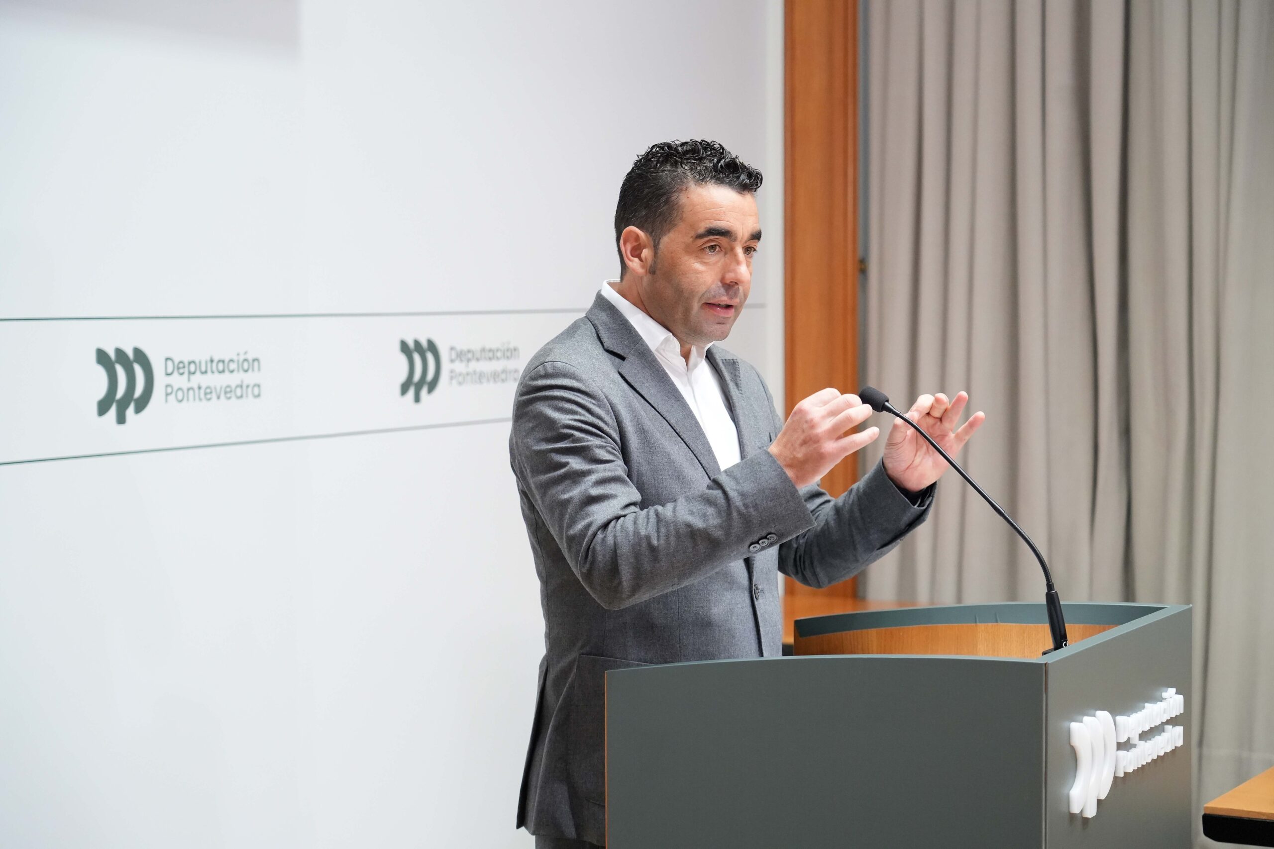 20251107_conferenciaprensa_rafaestevez_03