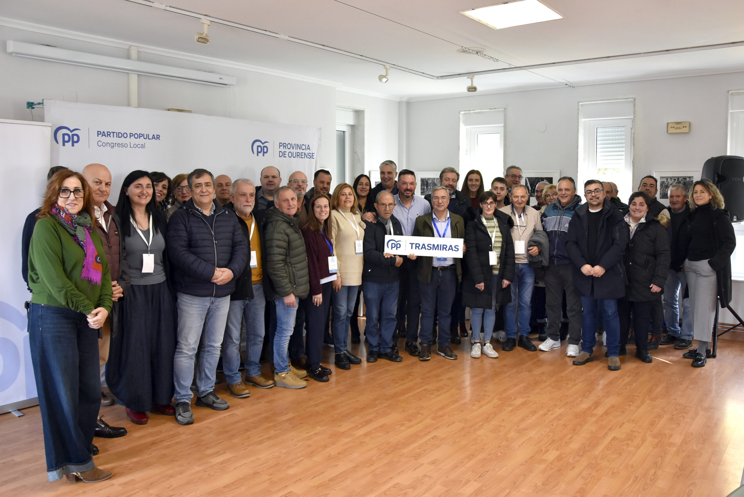 Foto Congreso Local PP Trasmiras (1)