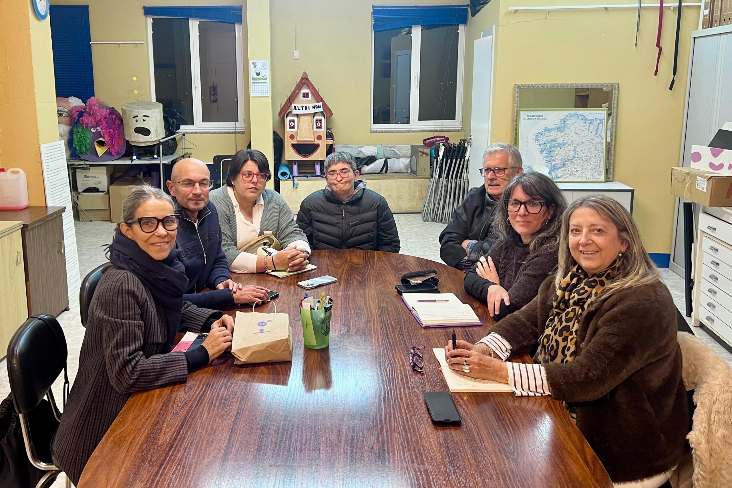 IMAXE – Reunión de Rosón, Castro e Muíños coa AAVV A Xuntanza no seu local de San Pedro