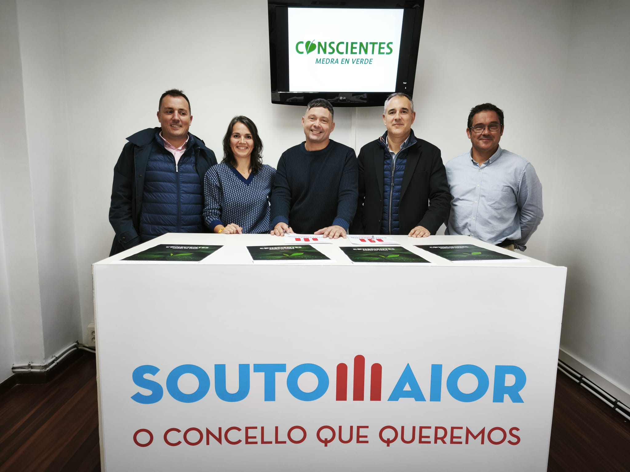 Ismael Bouza, Sara Teijeira, Manu Lourenzo, Gustavo Villasuso e Pablo Garrido 01