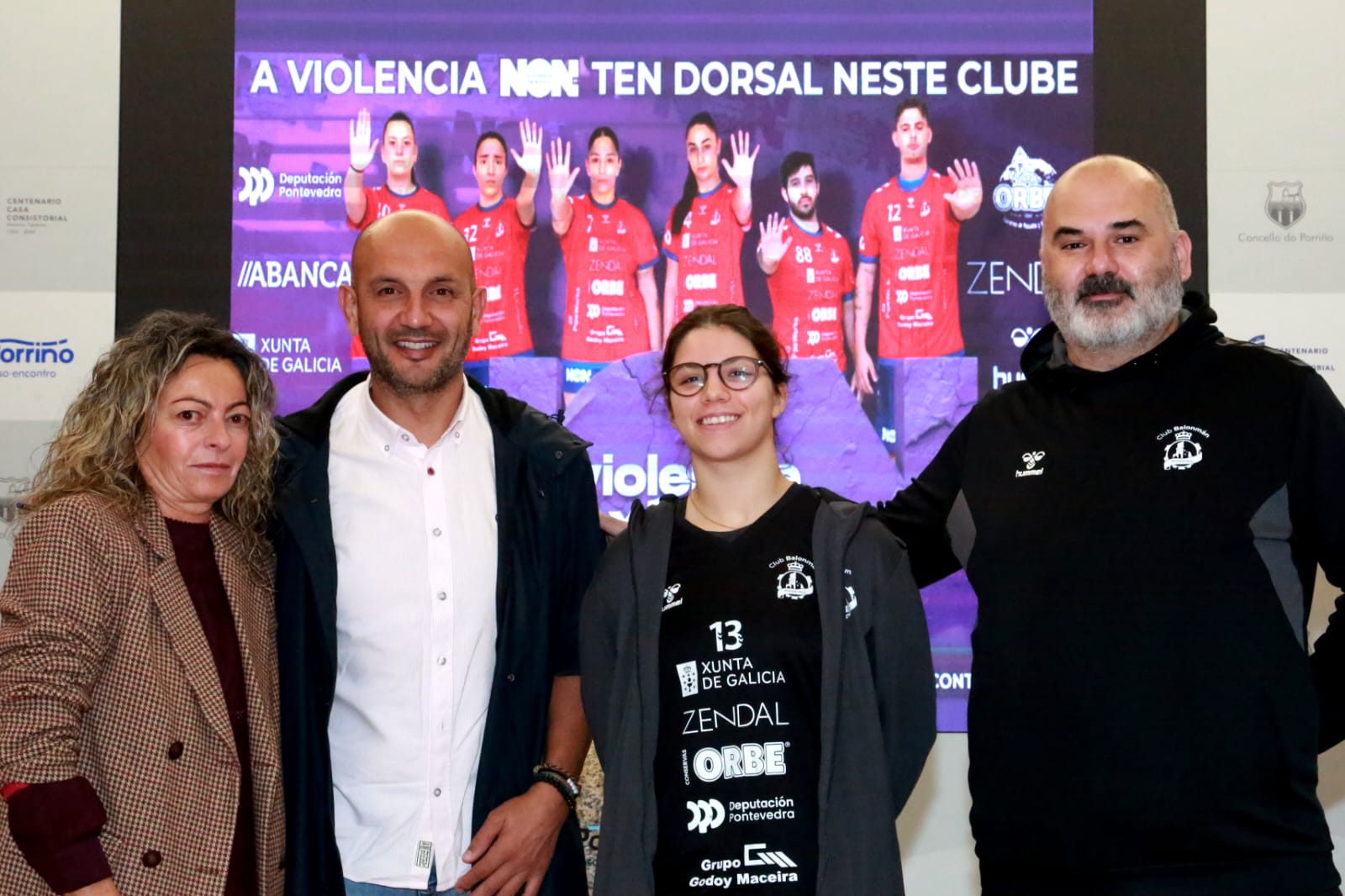 NP 25 N PARTIDO BALONMÁN