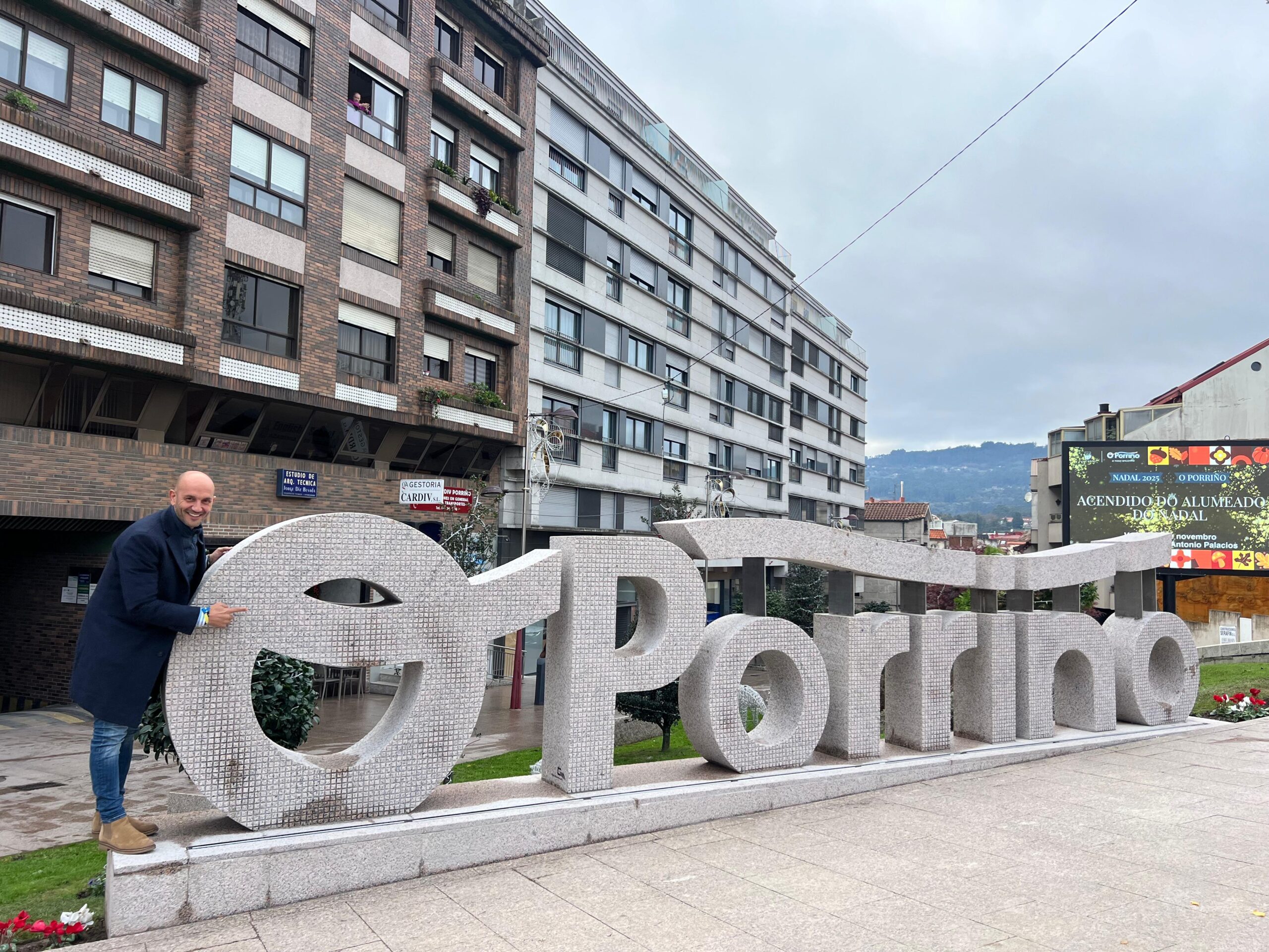 NP INAUGURACIÓN LETRAS PEDRA