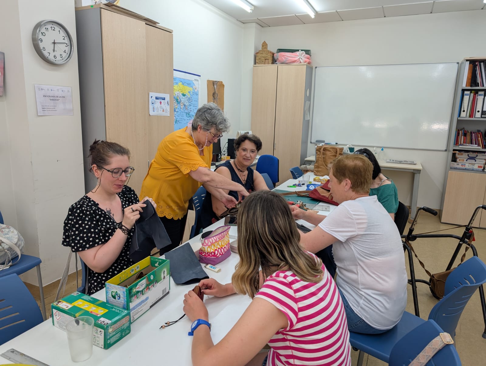 Obradoiro de coiro Amizade