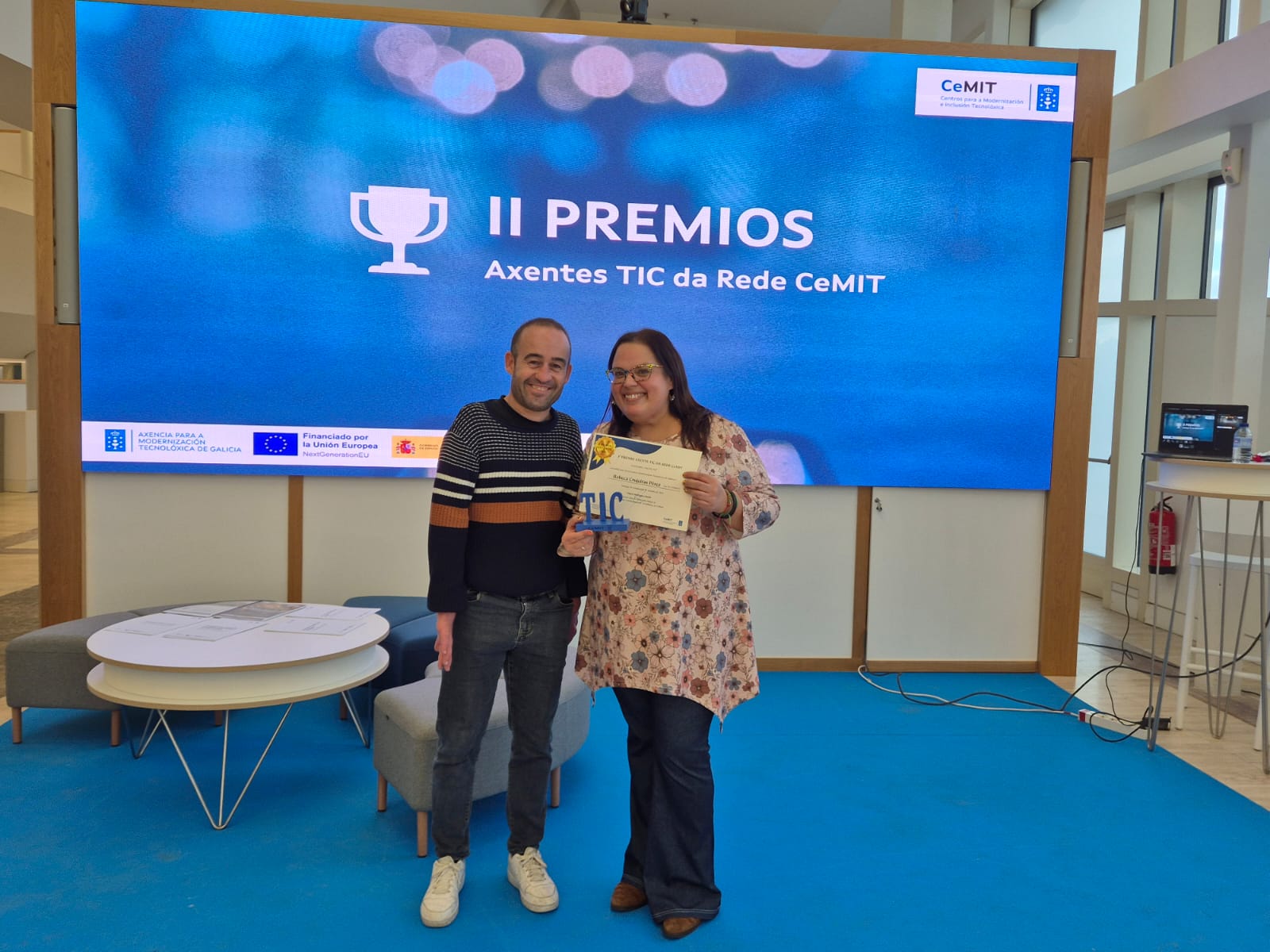 Premio axente aula CeMIT. Novembro 2025