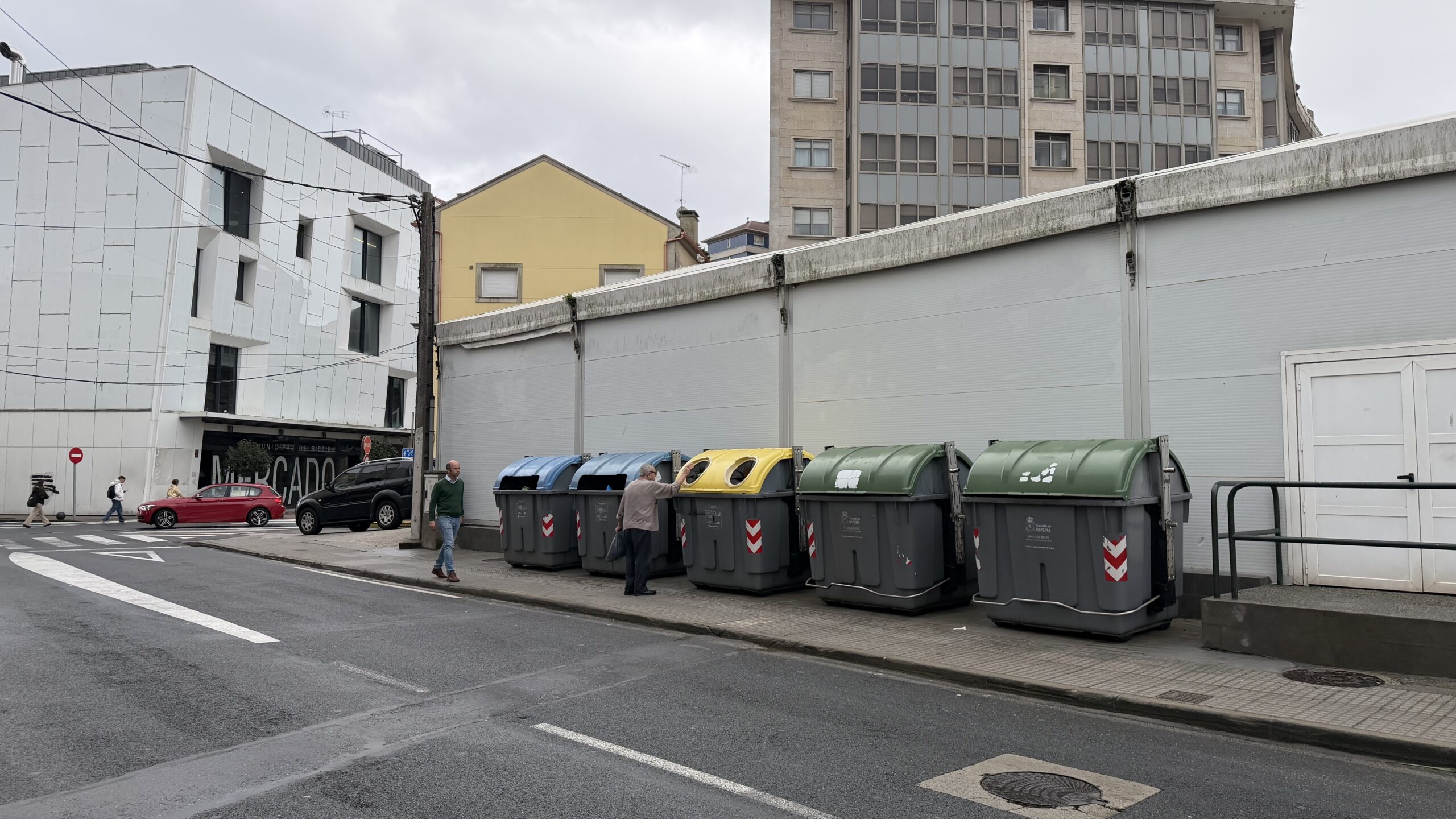 Tarefas acondicionamento contorna mercado municipal. Novembro 2025 (1)