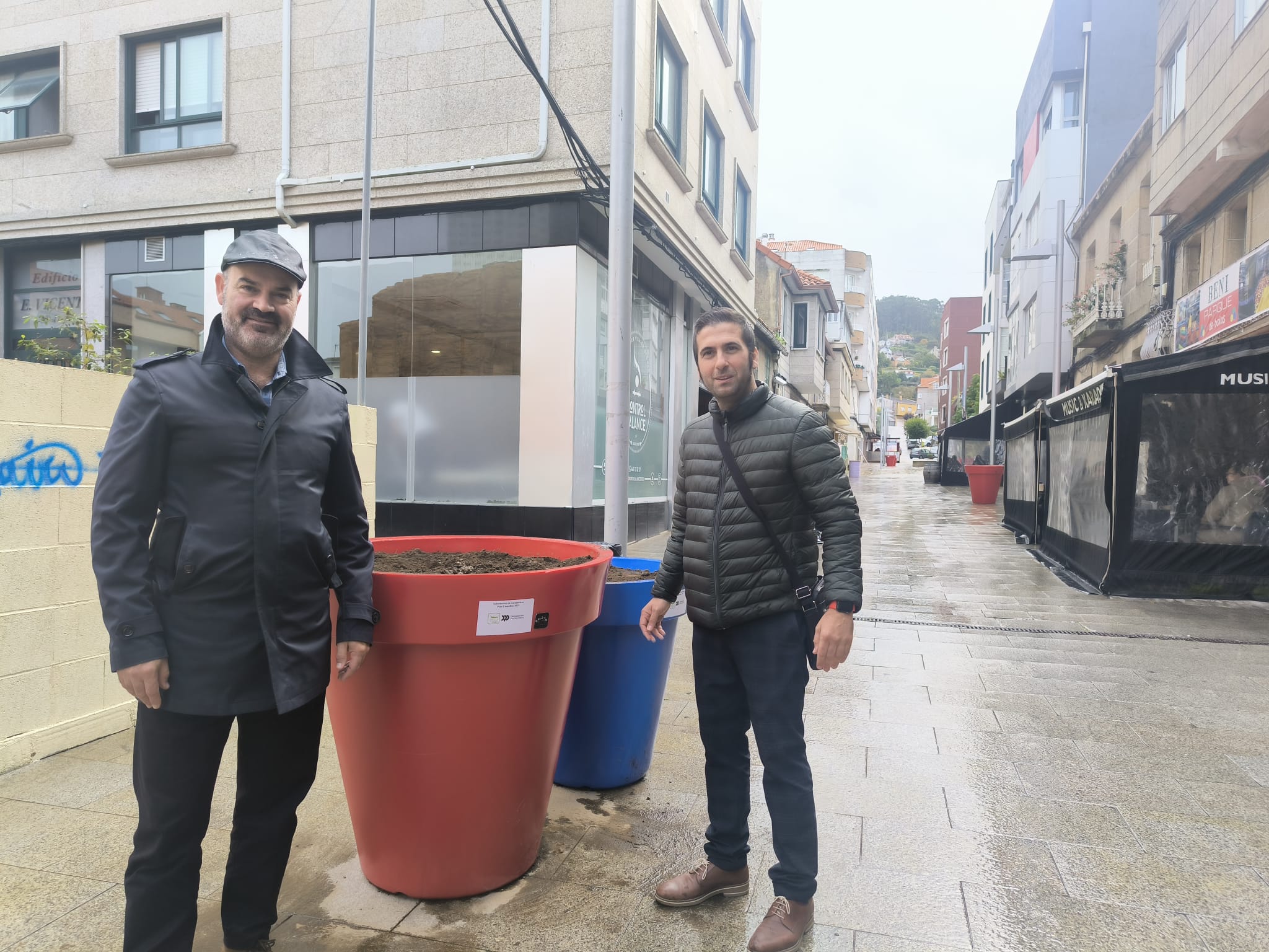 colocacion xardineiras ruas bueu (8)