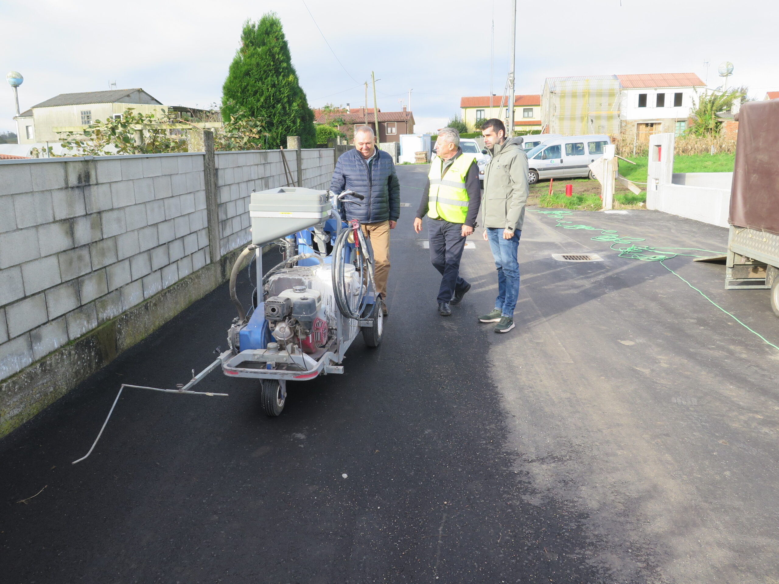 2025.12.01.- Obras A Botica