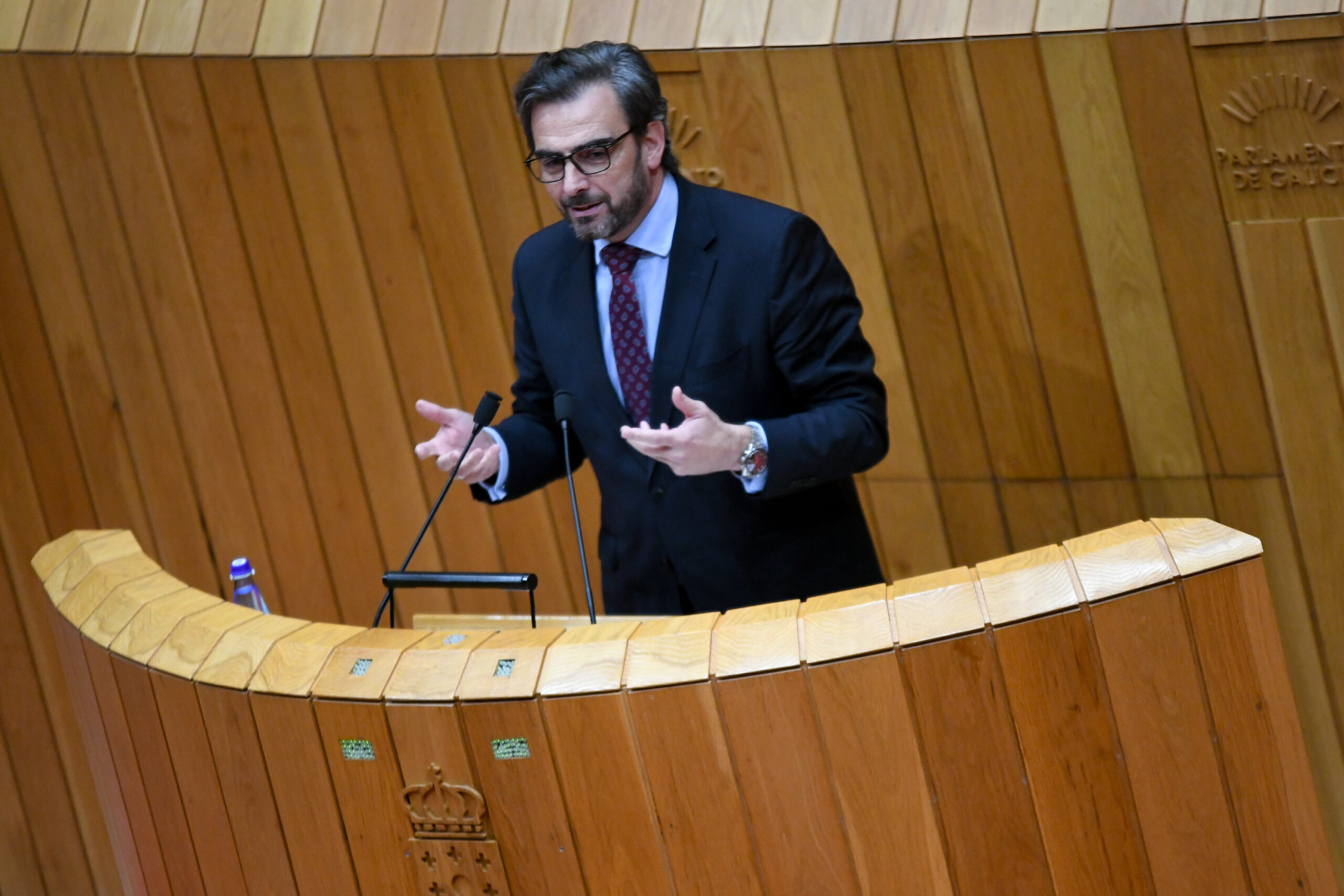 20251203ParlamentoLeiAdministracionLocal (1)