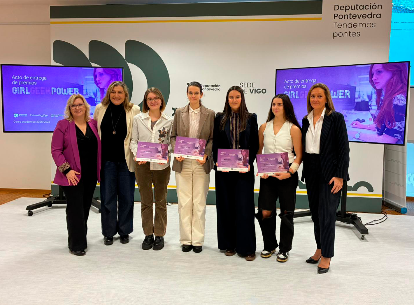 20251712_premios_girl_geek_power_01