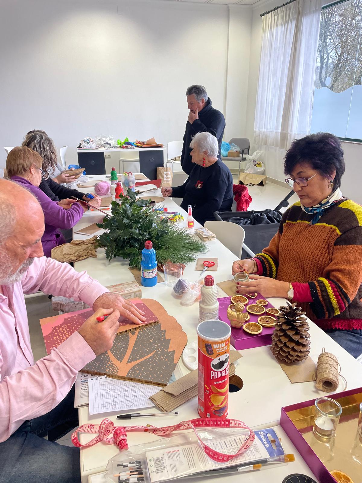 Taller adornos Fogar do Maior