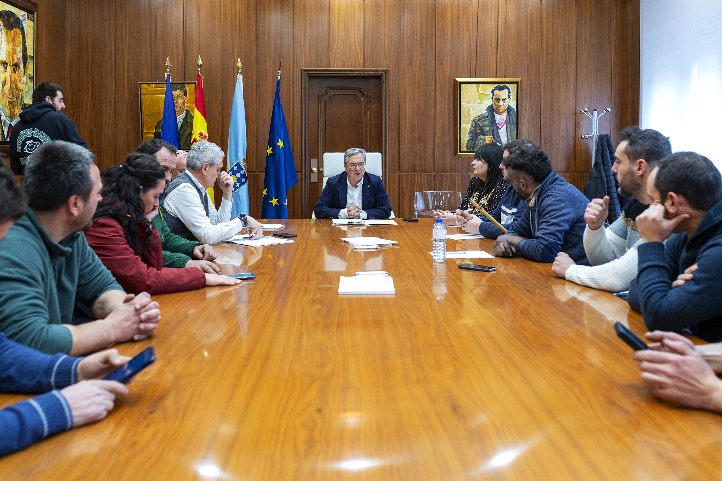 Reunión Luis Menor con agricultores e gandeiros (3)