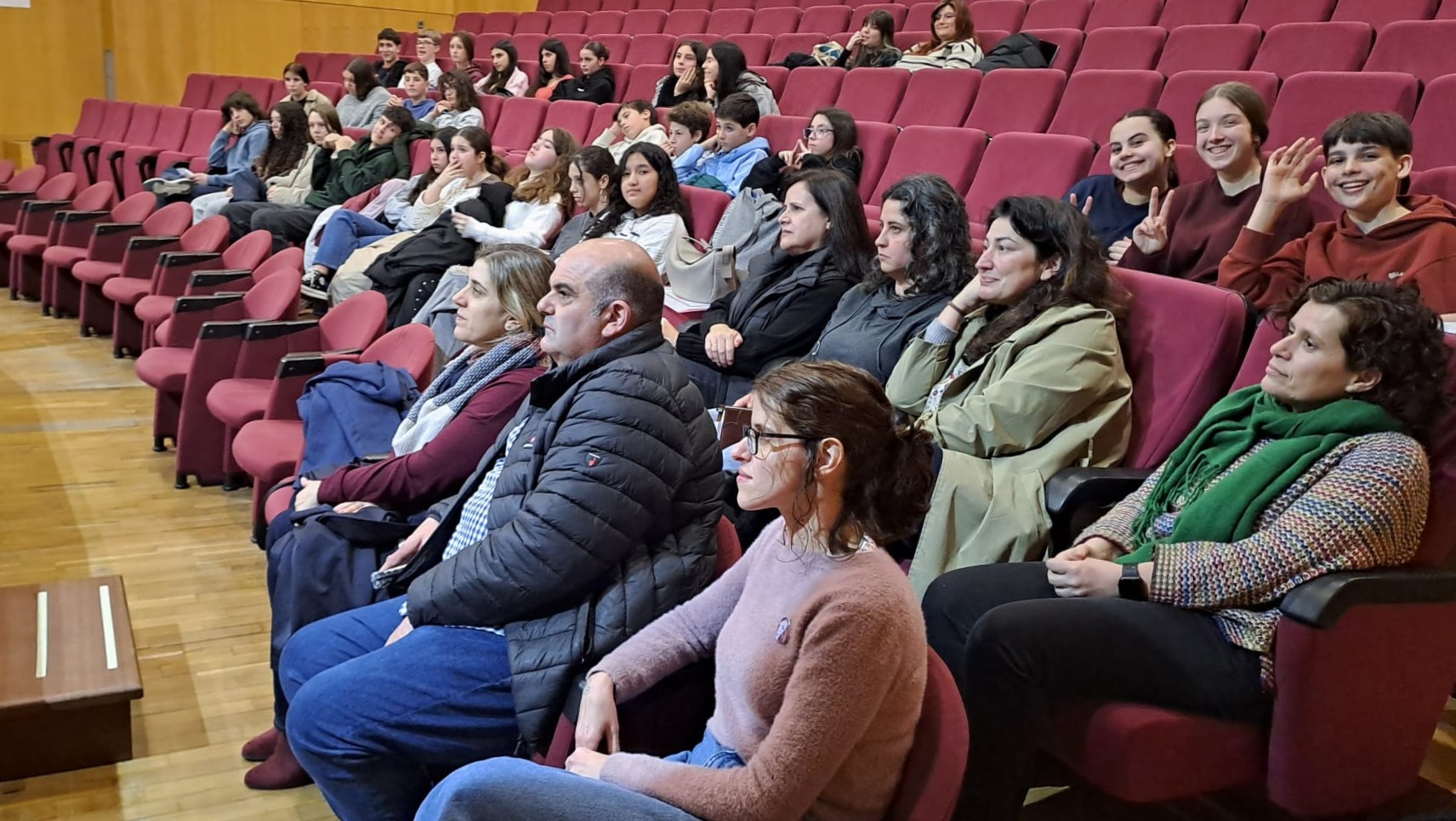 98964ca0-3675-409c-93d7-b4b5f594867b