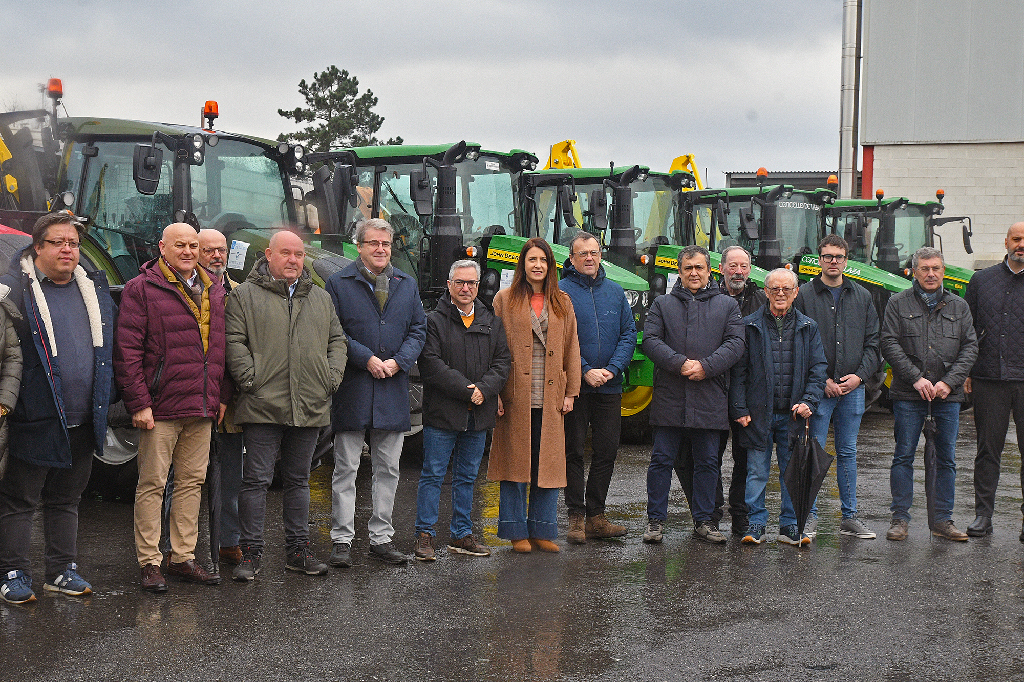 Entrega de tractores a concellos – 3
