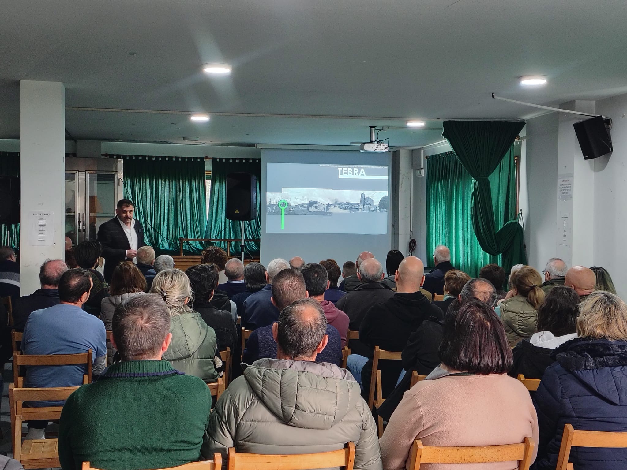 Santa María de Tebra prepárase para estrear un novo corazón arredor da súa igrexa románica 01