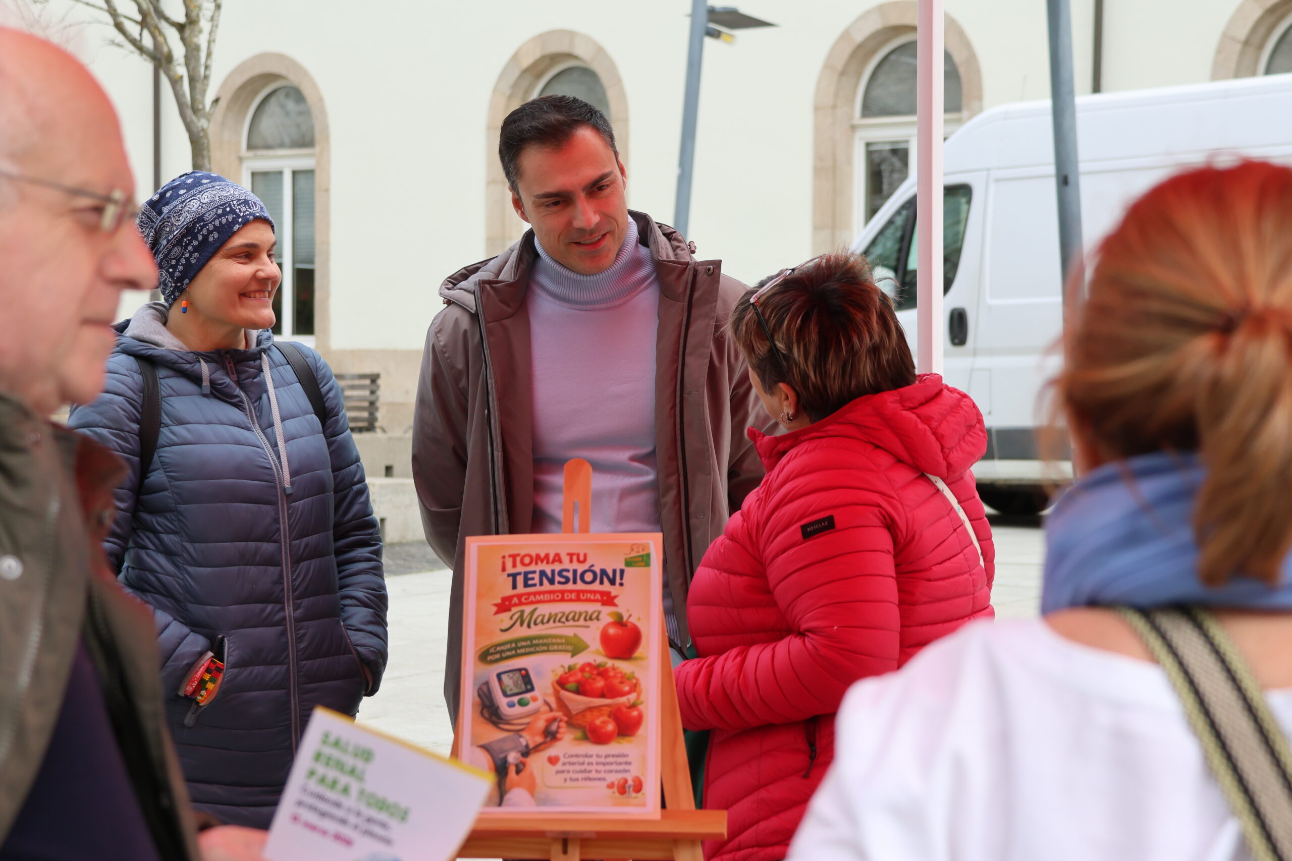 120326 Mesa informativa Alcer Lugo 2