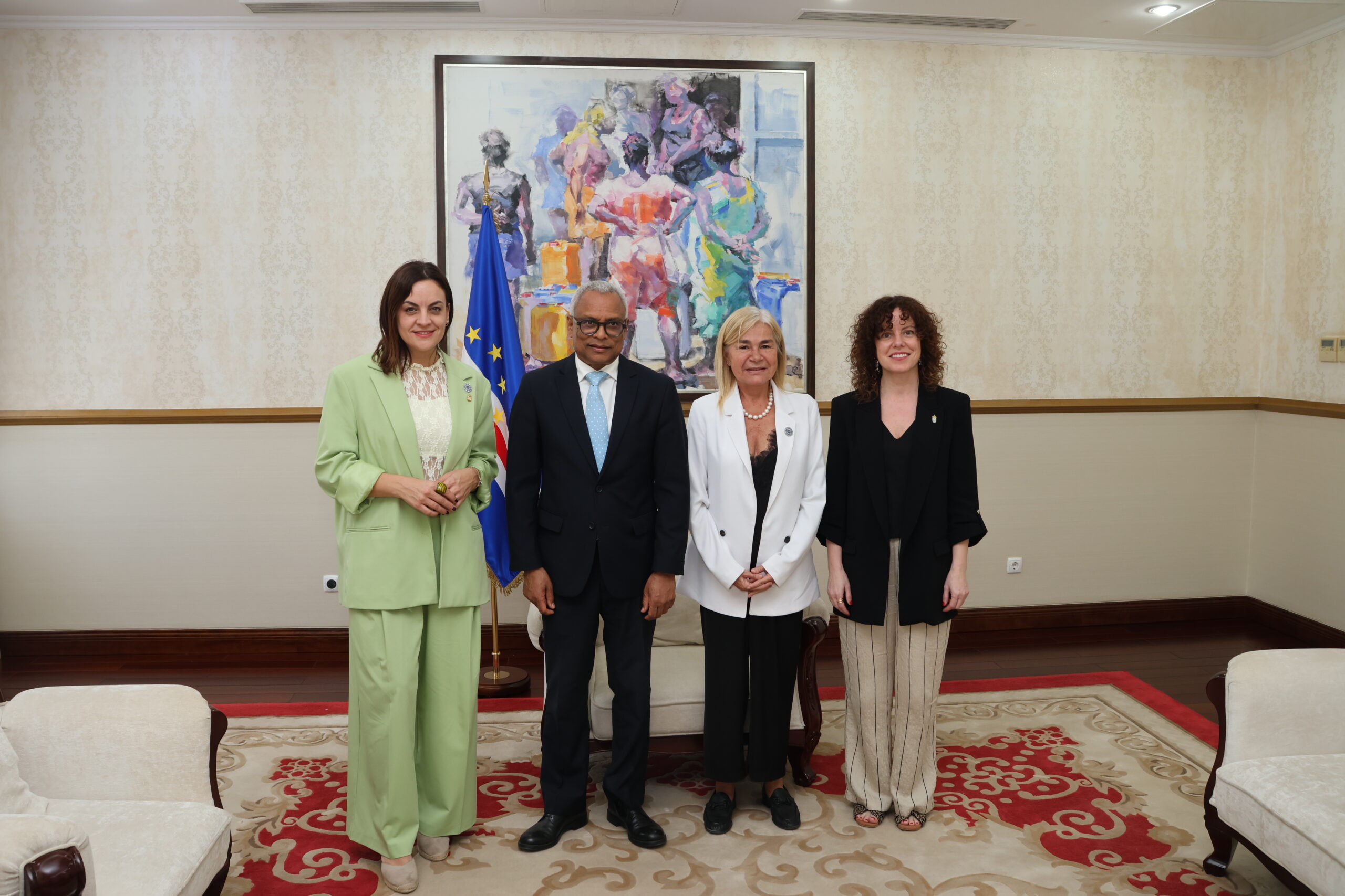 140326 Encontro co Presidente xunto á Embaixadora de España e a Concelleira de Burela, Patricia Eijo
