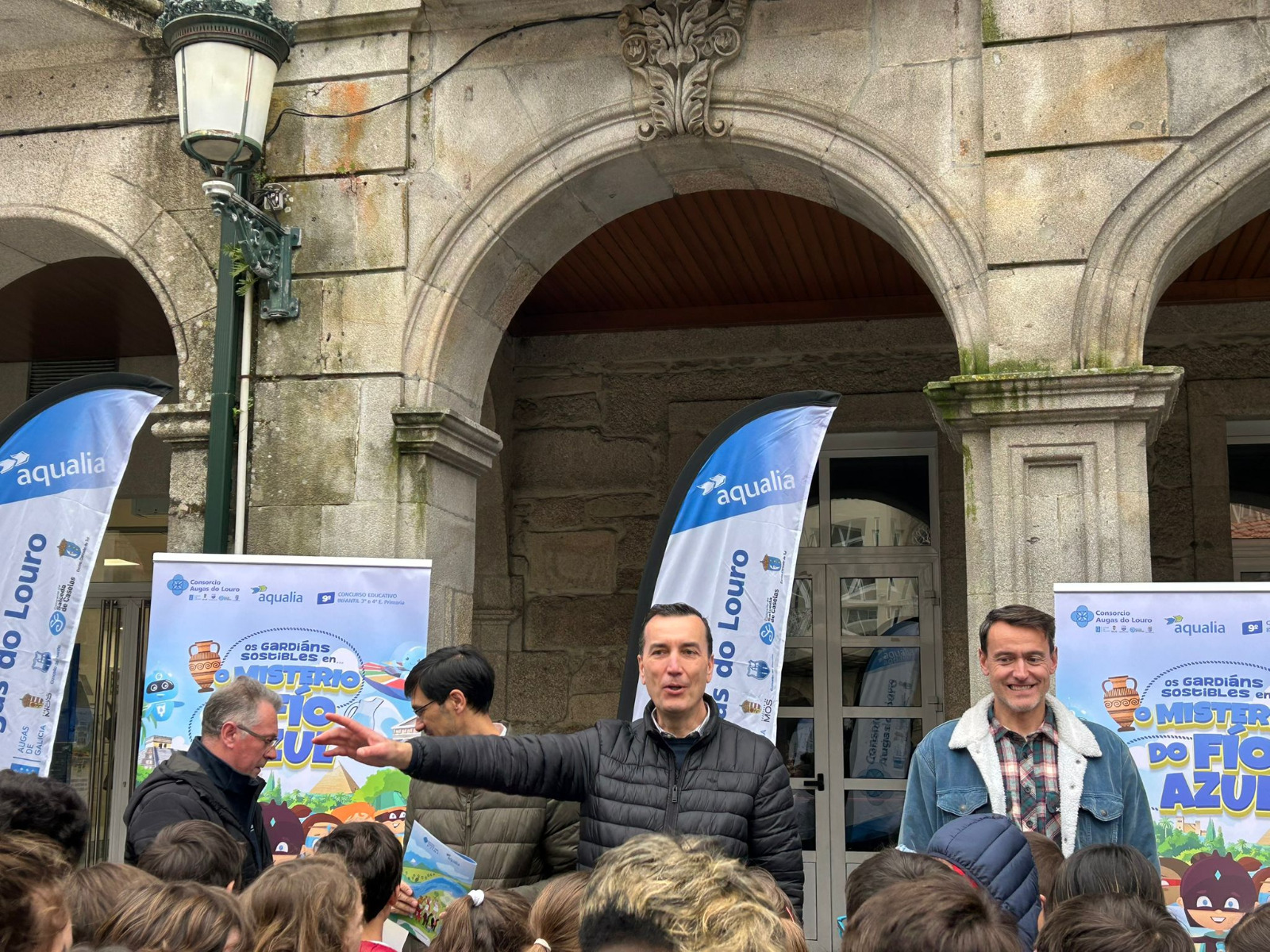 Alumnos do Porriño participaron este venres nas actividades do Día do Auga 2