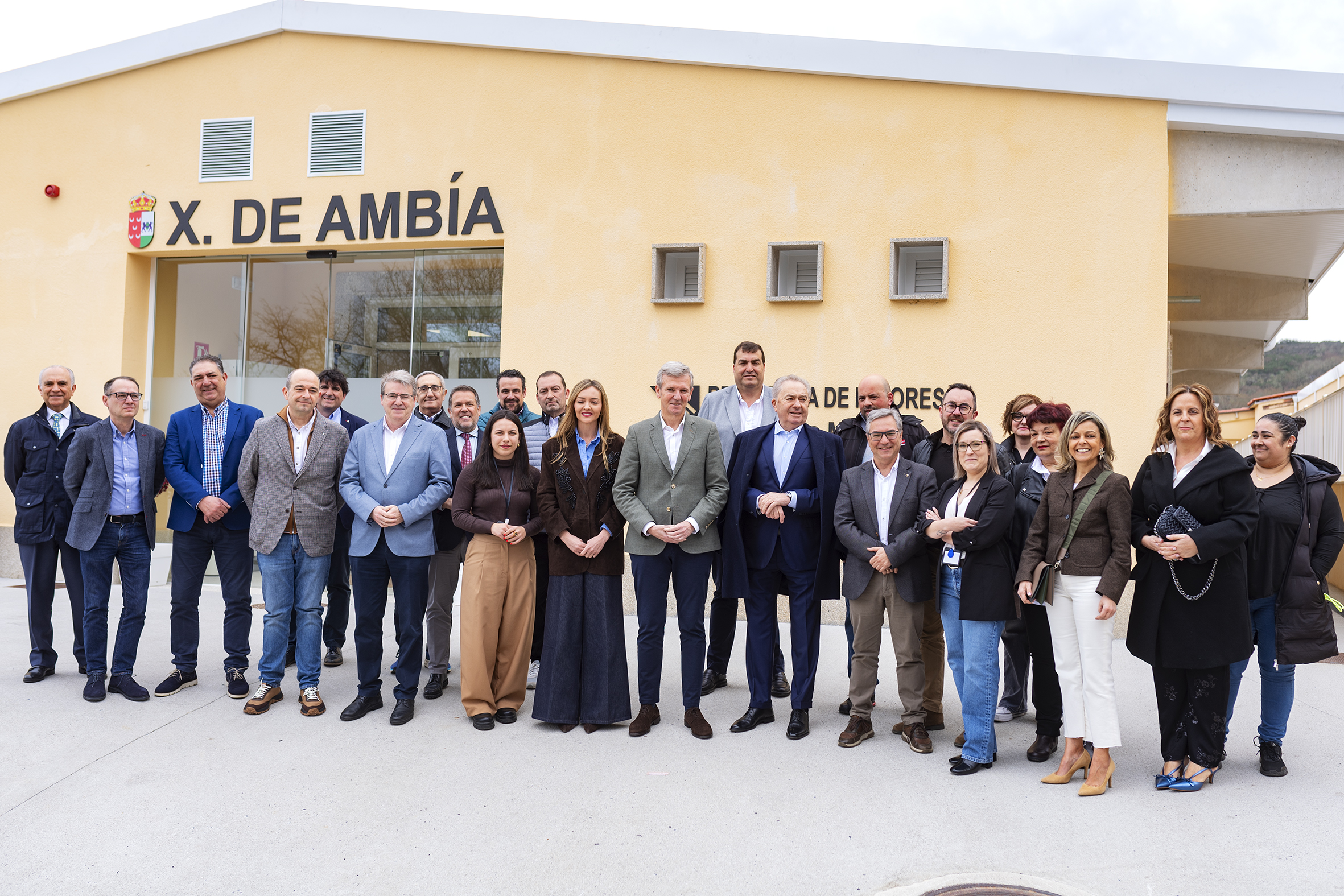 Foto Inauguración residencia maiores Xunqueira Ambia (2)