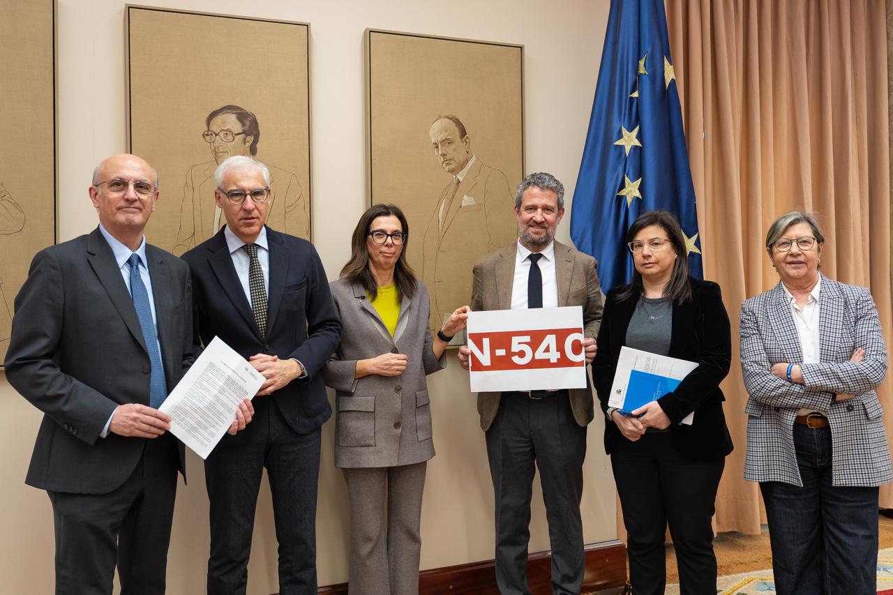 Fotos deputados Ourense e Lugo iniciativa N540